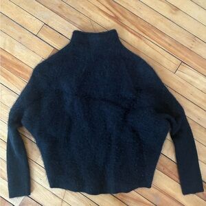 Club Monaco Black Turtleneck 100% Cashmere Sweater